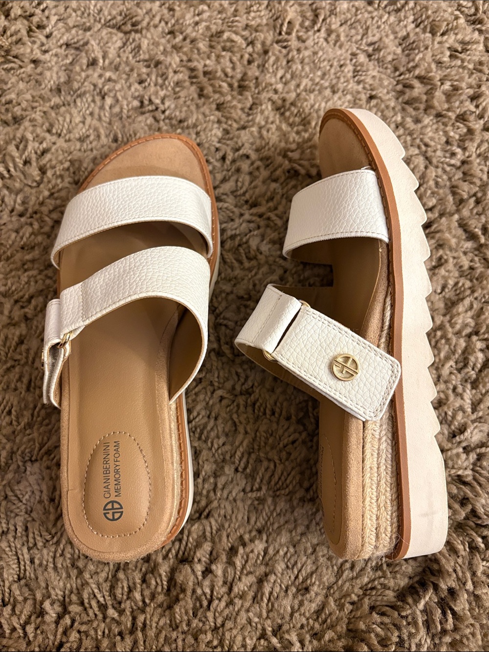 Giani Bernini White Leather Double-Strap Platform Sandals with Gold Accent